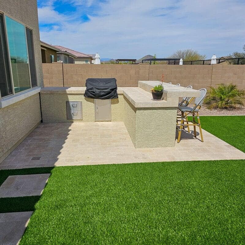 Hardscape and Turf with Outdoor Kitchen